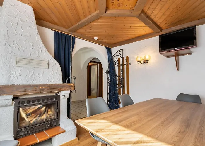 Nadine-8 By Interhome